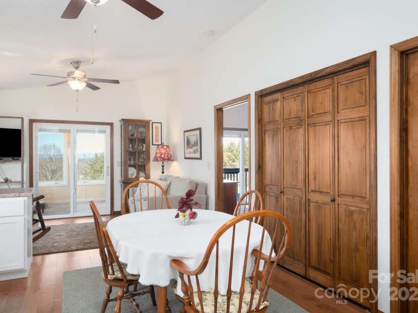 112 Dix Creek Chapel Road, Asheville, NC 28806.  MLS# CAR4226895, YatesRealty ID 5345. Move-In Ready