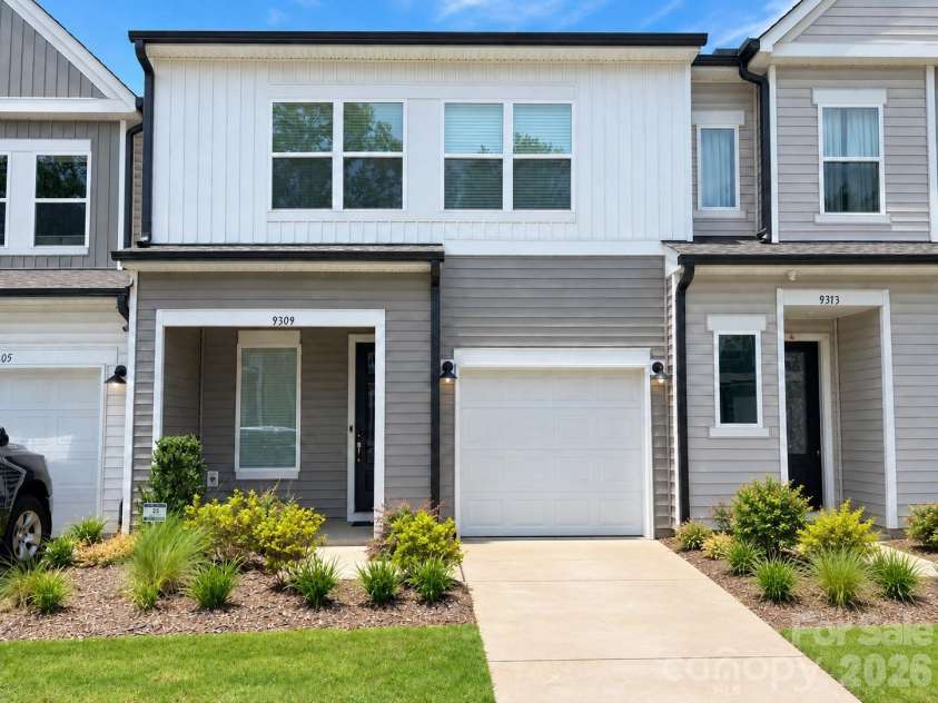 9309 Widden Way, Charlotte, NC 28269.  MLS# CAR4427368, YatesRealty ID 53457. 