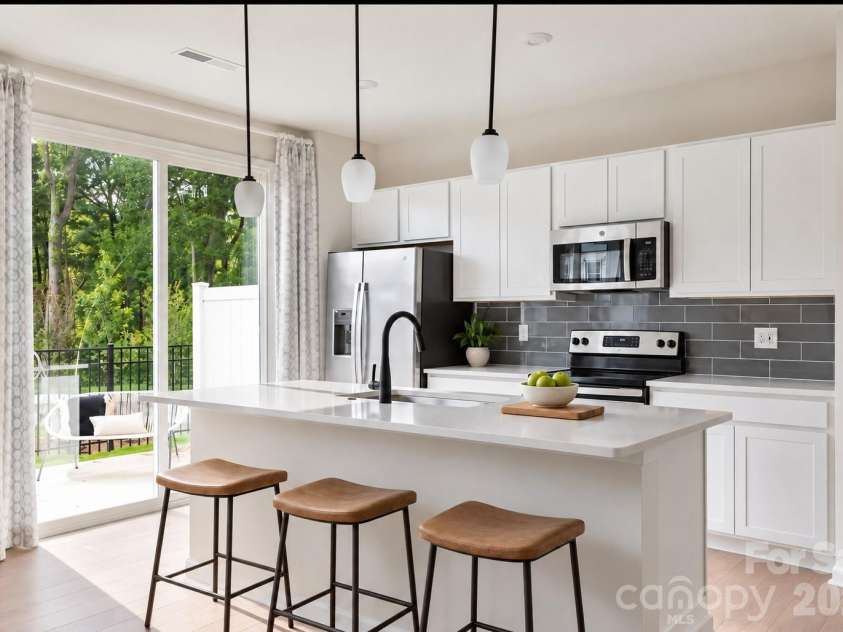 9309 Widden Way, Charlotte, NC 28269.  MLS# CAR4427368, YatesRealty ID 53457. 
