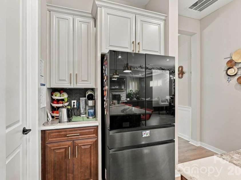 3467 Calico Branch Road, Indian Land, SC 29707.  MLS# CAR4428940, YatesRealty ID 53459. Kitchen