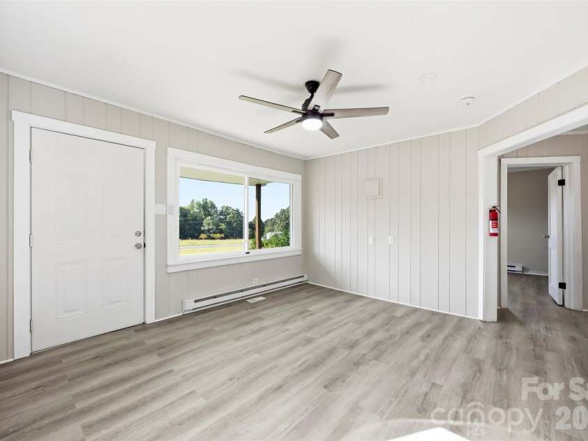 3732 Jenkins Road, Clover, SC 29710.  MLS# CAR4428049, YatesRealty ID 53460. 