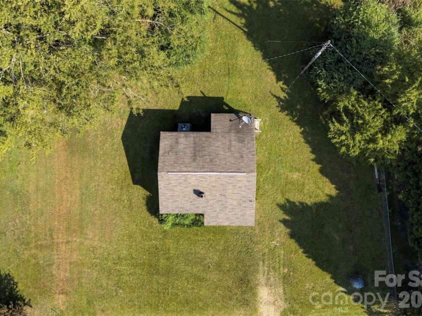 3732 Jenkins Road, Clover, SC 29710.  MLS# CAR4428049, YatesRealty ID 53460. 