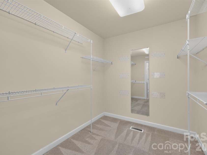 1058 13th Avenue Place, Hickory, NC 28601.  MLS# CAR4429107, YatesRealty ID 53463. Primary Closet