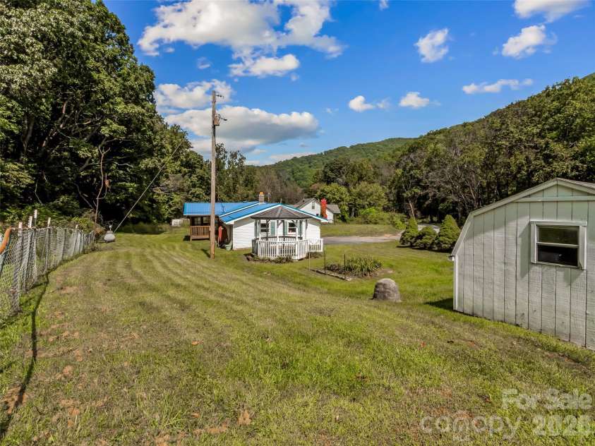 1878 Bolens Creek Road, Burnsville, NC 28714.  MLS# CAR4429138, YatesRealty ID 53464. 