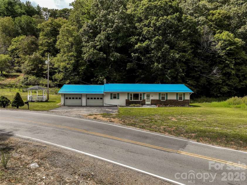 1878 Bolens Creek Road, Burnsville, NC 28714.  MLS# CAR4429138, YatesRealty ID 53464. 
