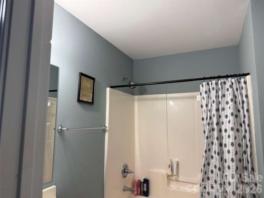 2051 Park Drive, Lancaster, SC 29720.  MLS# CAR4426997, YatesRealty ID 53466. 