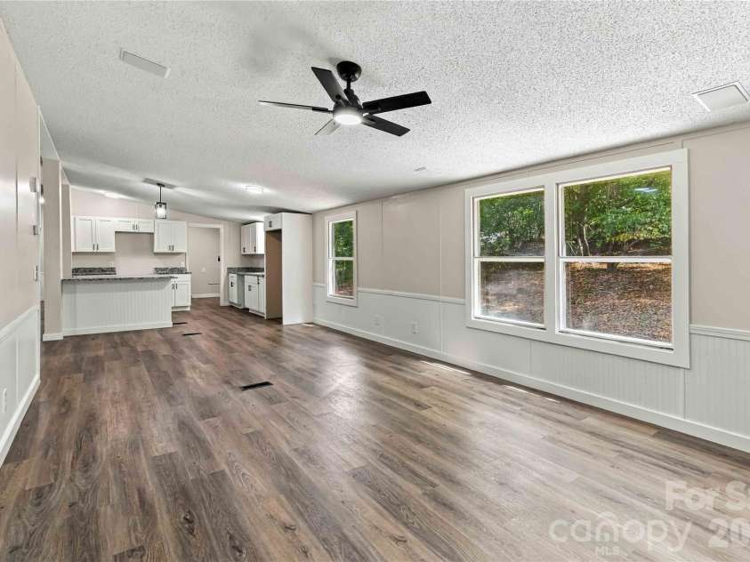 2212 Wildwood Drive, York, SC 29745.  MLS# CAR4429128, YatesRealty ID 53469. 