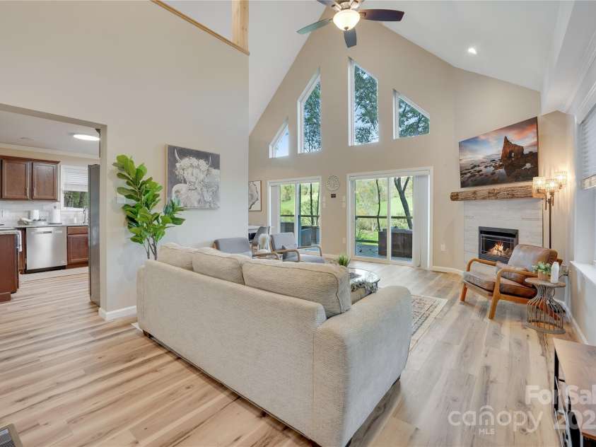 145 Banjo Lane, Waynesville, NC 28785.  MLS# CAR4235373, YatesRealty ID 5347. 