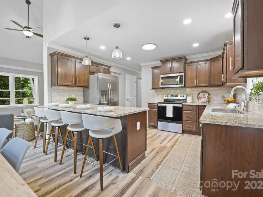 145 Banjo Lane, Waynesville, NC 28785.  MLS# CAR4235373, YatesRealty ID 5347. 