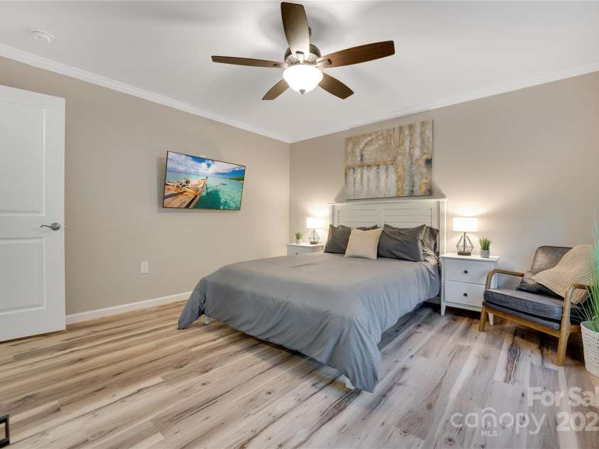 145 Banjo Lane, Waynesville, NC 28785.  MLS# CAR4235373, YatesRealty ID 5347. 