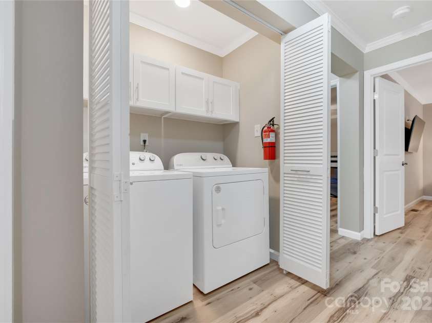 145 Banjo Lane, Waynesville, NC 28785.  MLS# CAR4235373, YatesRealty ID 5347. 