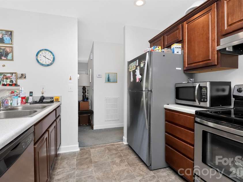 2454 Oak Valley Lane, Maiden, NC 28650.  MLS# CAR4428248, YatesRealty ID 53475. 