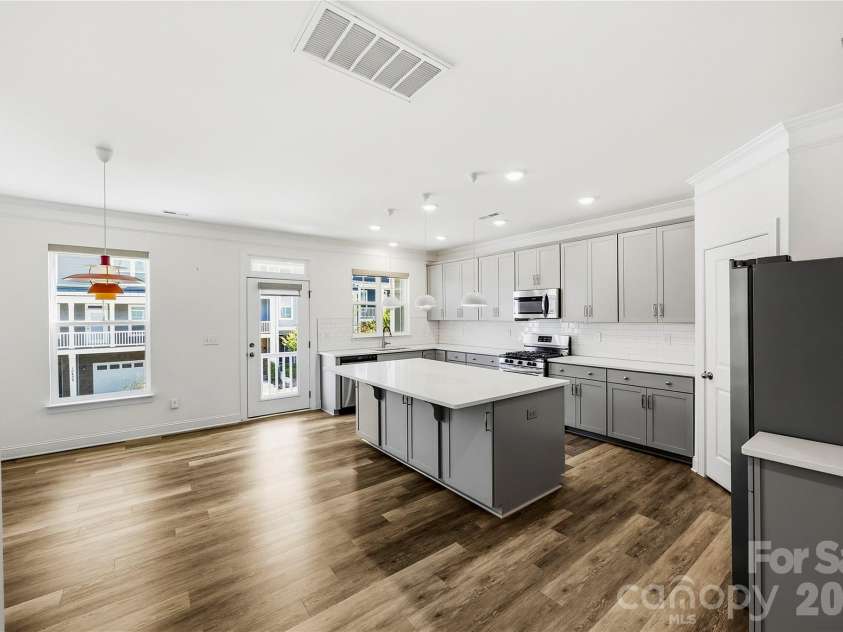 10447 Glenmere Creek Circle, Charlotte, NC 28262.  MLS# CAR4424069, YatesRealty ID 53478. 