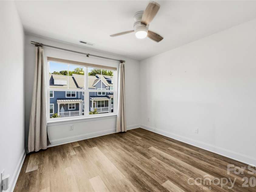 10447 Glenmere Creek Circle, Charlotte, NC 28262.  MLS# CAR4424069, YatesRealty ID 53478. 