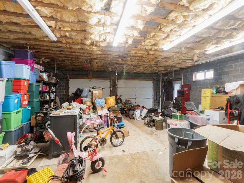 37 Harold Sluder Road, Alexander, NC 28701.  MLS# CAR4346613, YatesRealty ID 5348. 