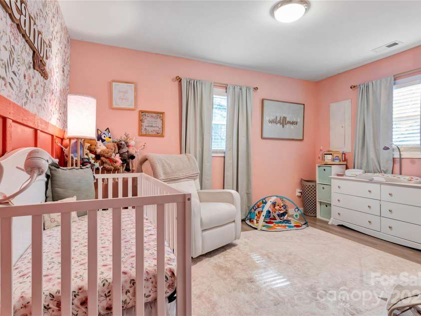 501 Inman Avenue, Bessemer City, NC 28016.  MLS# CAR4240560, YatesRealty ID 5348. 