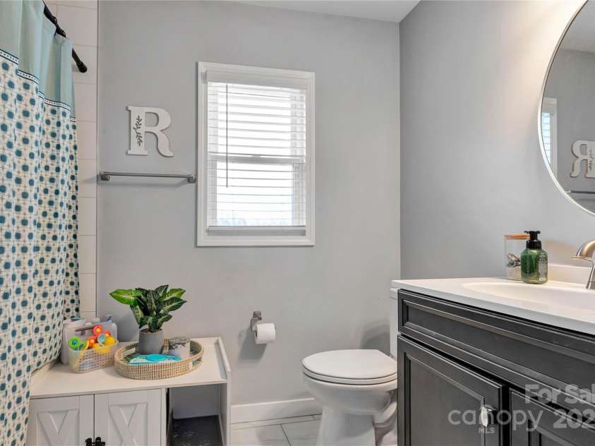 501 Inman Avenue, Bessemer City, NC 28016.  MLS# CAR4240560, YatesRealty ID 5348. 