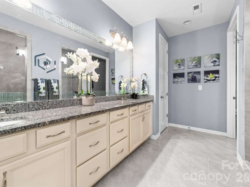 447 Fir Tree Court, Concord, NC 28027.  MLS# CAR4429179, YatesRealty ID 53488. 