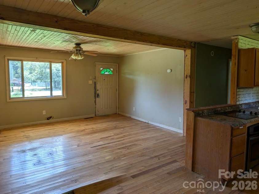 1859 Rollins Drive, Catawba, NC 28609.  MLS# CAR4429198, YatesRealty ID 53489. 