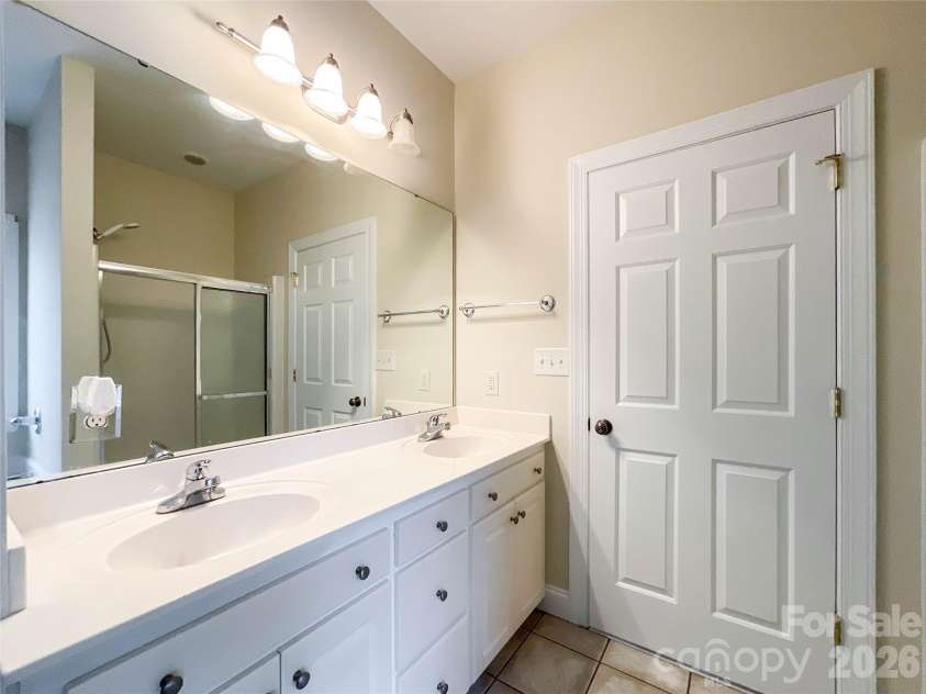 1406 Kent Court, Monroe, NC 28110.  MLS# CAR4357976, YatesRealty ID 5349. 
