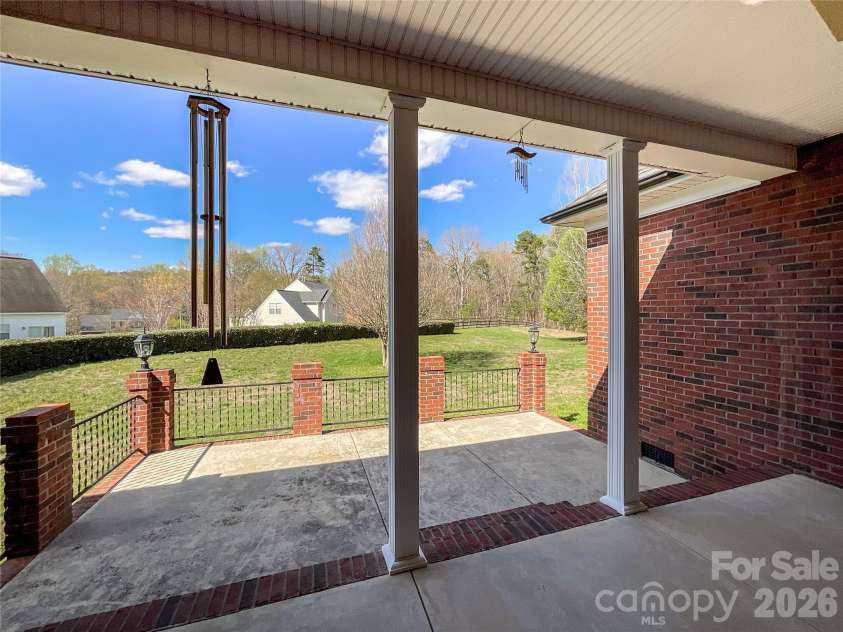 1406 Kent Court, Monroe, NC 28110.  MLS# CAR4357976, YatesRealty ID 5349. 