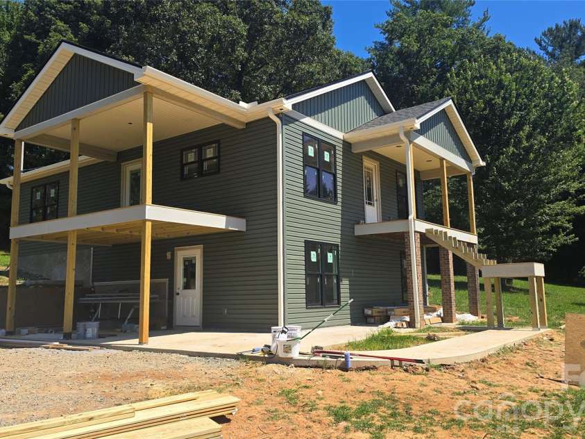 205 Forest Bend Drive, Horse Shoe, NC 28742.  MLS# CAR4429206, YatesRealty ID 53491. Under Construction Full Remodel
