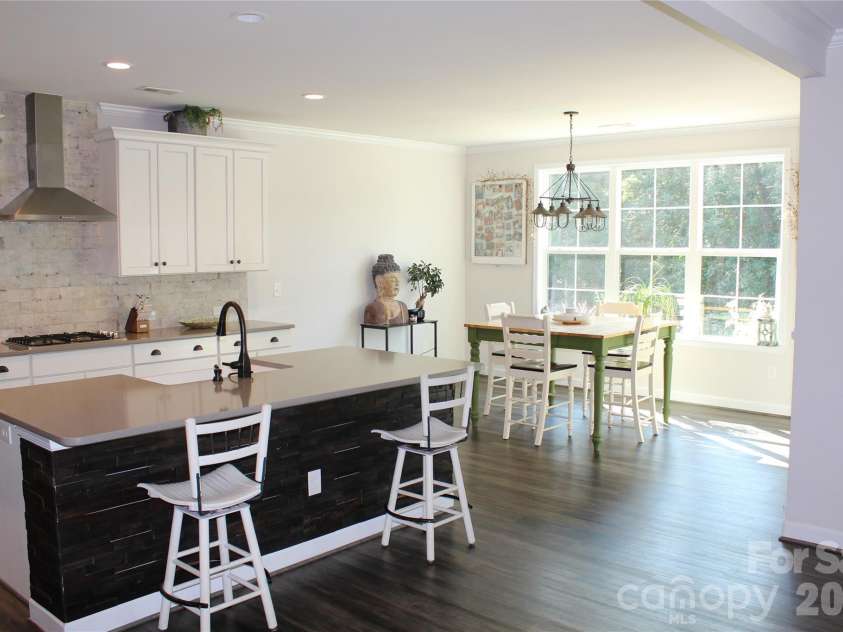 2423 Baxter Place, Concord, NC 28025.  MLS# CAR4429182, YatesRealty ID 53493. 