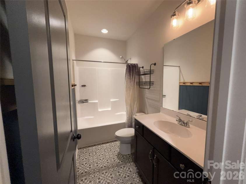 2423 Baxter Place, Concord, NC 28025.  MLS# CAR4429182, YatesRealty ID 53493. 