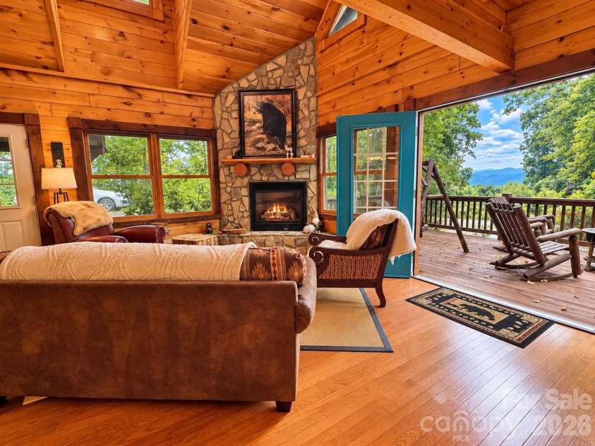 30 Baguette Boulevard, Waynesville, NC 28785.  MLS# CAR4427125, YatesRealty ID 53494. 