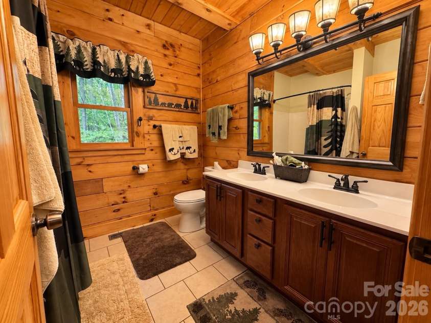 30 Baguette Boulevard, Waynesville, NC 28785.  MLS# CAR4427125, YatesRealty ID 53494. 