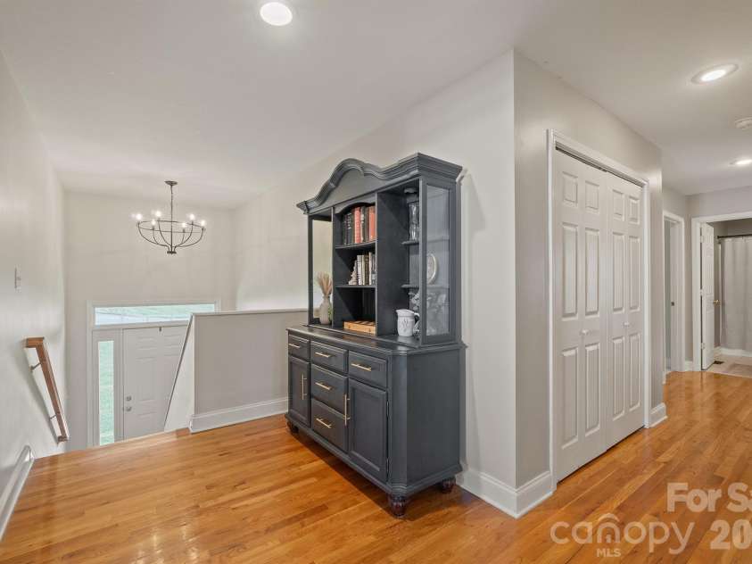 9530 Driftwood Court, Hickory, NC 28601.  MLS# CAR4429180, YatesRealty ID 53497. 