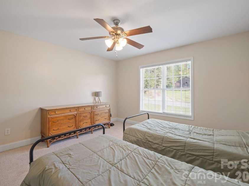9530 Driftwood Court, Hickory, NC 28601.  MLS# CAR4429180, YatesRealty ID 53497. 