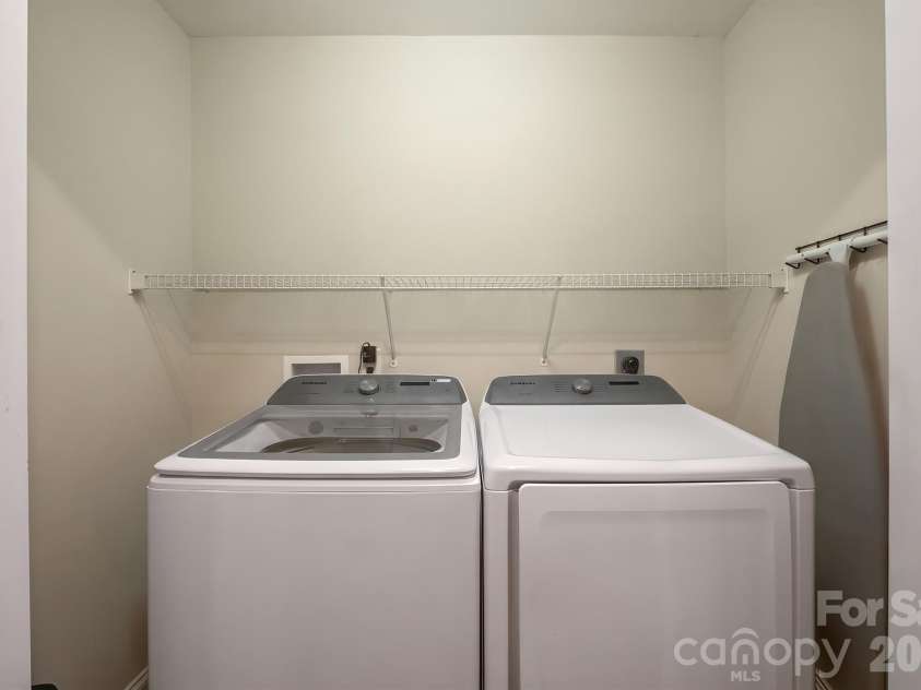 9530 Driftwood Court, Hickory, NC 28601.  MLS# CAR4429180, YatesRealty ID 53497. 
