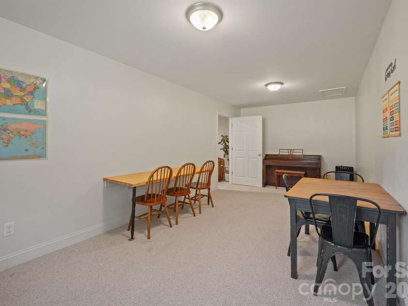 9530 Driftwood Court, Hickory, NC 28601.  MLS# CAR4429180, YatesRealty ID 53497. 