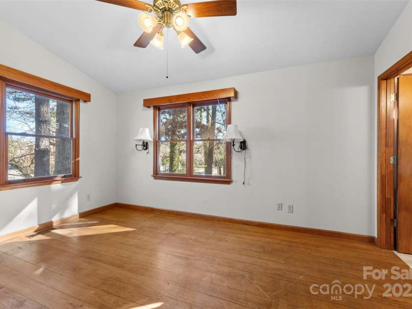 550 Kinross Drive, Flat Rock, NC 28731.  MLS# CAR4215035, YatesRealty ID 535. Bedroom 2