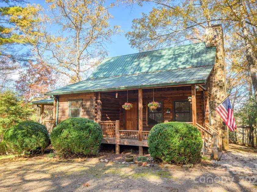 87 Prater Cove Road, Franklin, NC 28734.  MLS# CAR4322488, YatesRealty ID 535. 