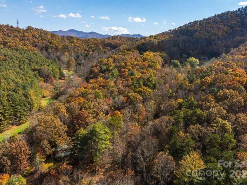 87 Prater Cove Road, Franklin, NC 28734.  MLS# CAR4322488, YatesRealty ID 535. 