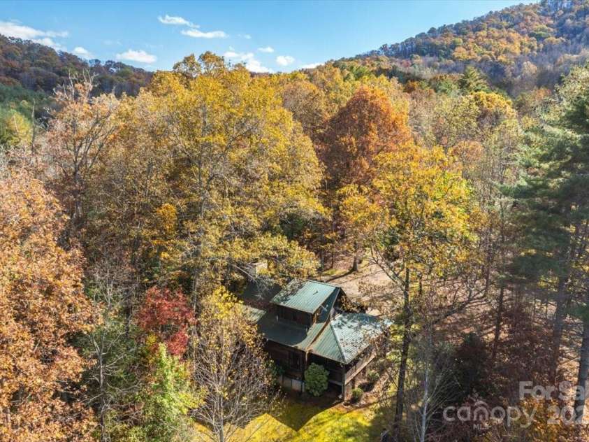 87 Prater Cove Road, Franklin, NC 28734.  MLS# CAR4322488, YatesRealty ID 535. 