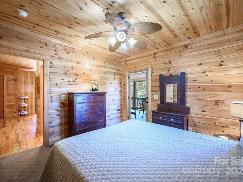 87 Prater Cove Road, Franklin, NC 28734.  MLS# CAR4322488, YatesRealty ID 535. 