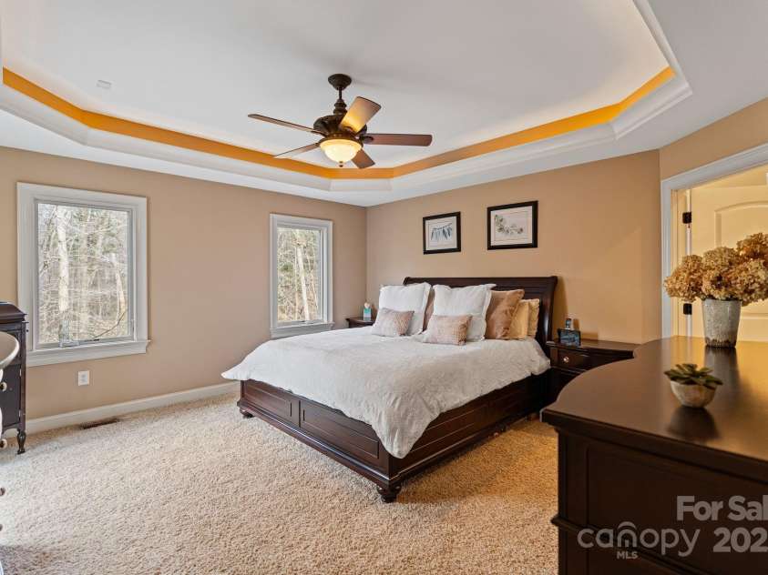 3196 Stonemill Path, Sherrills Ford, NC 28673.  MLS# CAR4235401, YatesRealty ID 5350. PRIMARY W/ ENSUITE