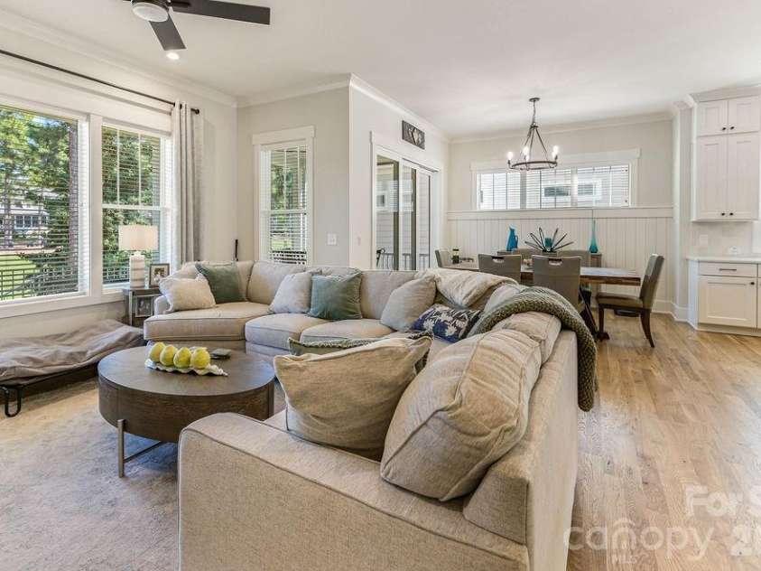 16 Bally Bunion Lane, Pinehurst, NC 28374.  MLS# CAR4429084, YatesRealty ID 53503. Great Room overlooks 18th hole