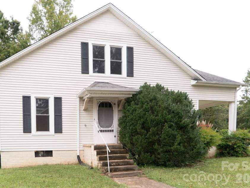 1173 Piedmont Road, Morganton, NC 28655.  MLS# CAR4429263, YatesRealty ID 53504. 