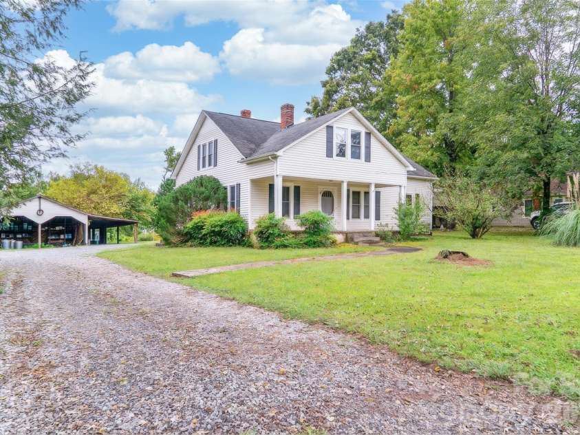 1173 Piedmont Road, Morganton, NC 28655.  MLS# CAR4429263, YatesRealty ID 53504. 