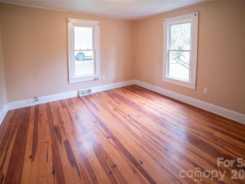 1173 Piedmont Road, Morganton, NC 28655.  MLS# CAR4429263, YatesRealty ID 53504. 