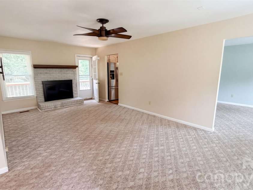 2500 Jacobs Road, Gastonia, NC 28054.  MLS# CAR4429275, YatesRealty ID 53506. 