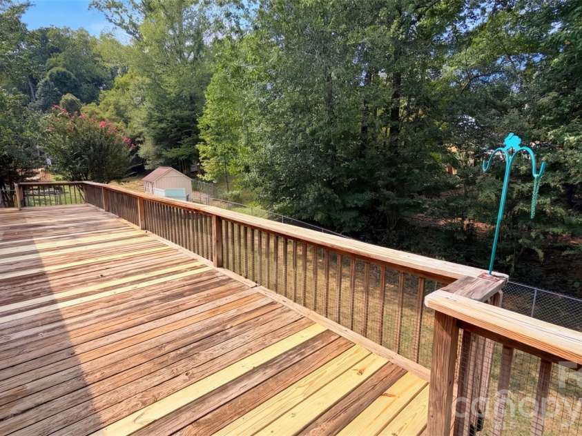 2500 Jacobs Road, Gastonia, NC 28054.  MLS# CAR4429275, YatesRealty ID 53506. 