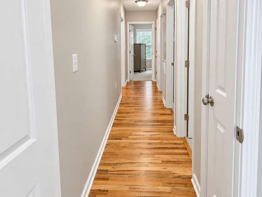 215 Pine Meadows Circle, Hickory, NC 28601.  MLS# CAR4427017, YatesRealty ID 53507. 