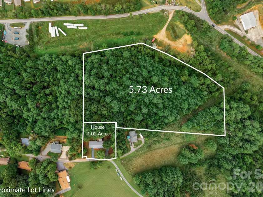 431 Pine Ridge Road, Mars Hill, NC 28754.  MLS# CAR4429293, YatesRealty ID 53509. 