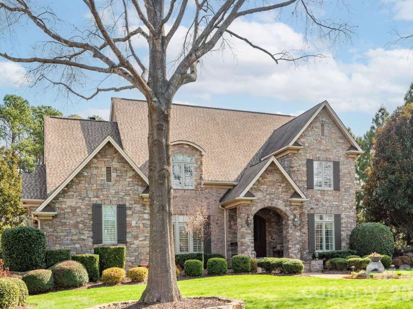 4027 Blossom Hill Drive, Weddington, NC 28104.  MLS# CAR4355018, YatesRealty ID 5351. 