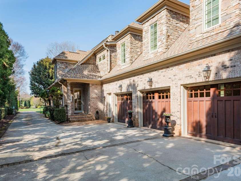 4027 Blossom Hill Drive, Weddington, NC 28104.  MLS# CAR4355018, YatesRealty ID 5351. 
